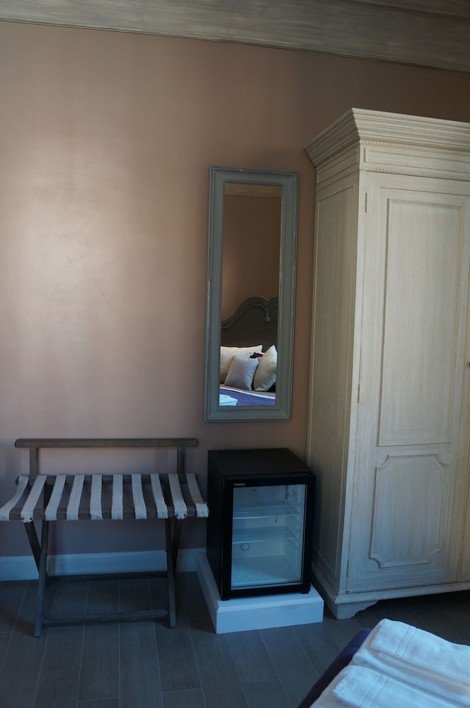 Le Stanze Di Elle 33/50
