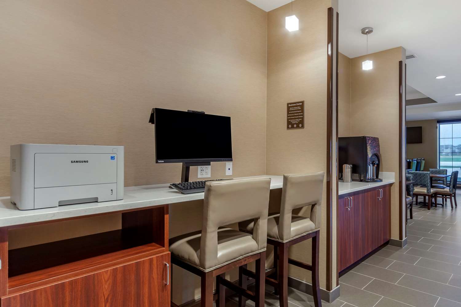 Comfort Suites Grand Island South 13/20
