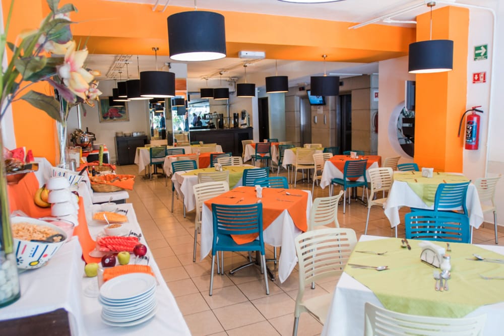 Hotel Del Angel 44/57