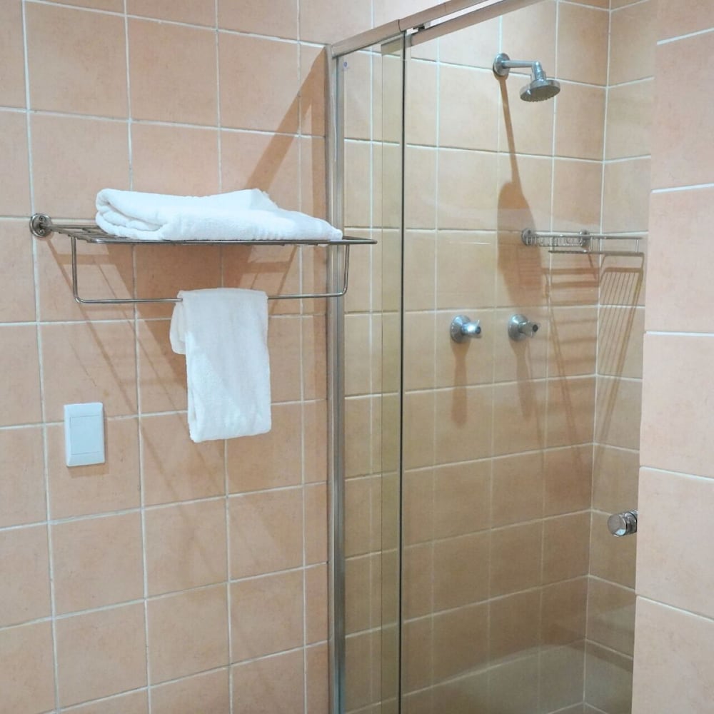 Coach House Hotel Spa 47/50