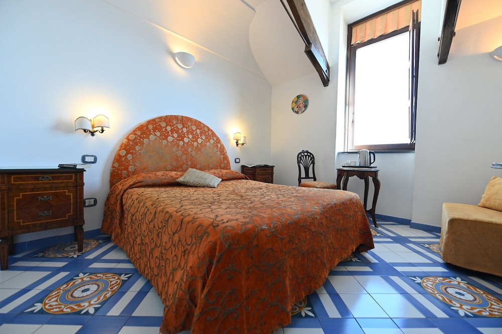 Croce Di Amalfi 13/26