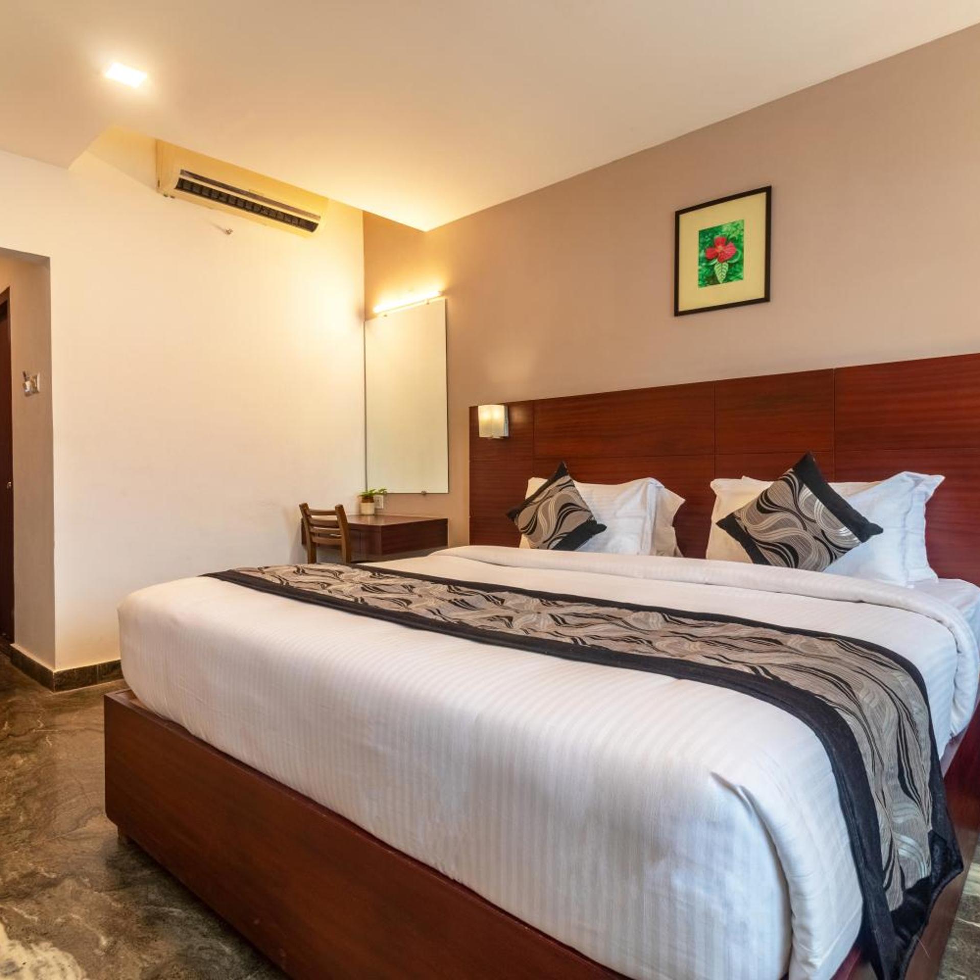 Zip By Spree Hotels Mangala Towers 19/48
