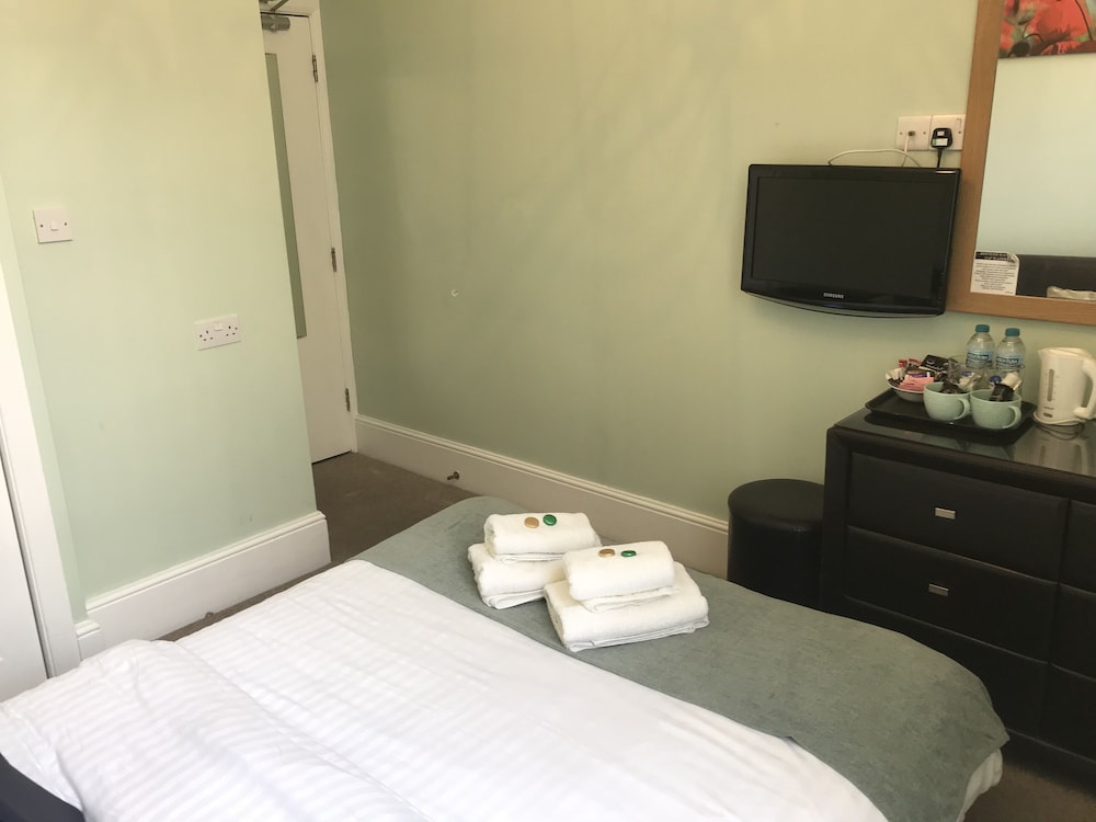 Kempfield House Hotel 13/50
