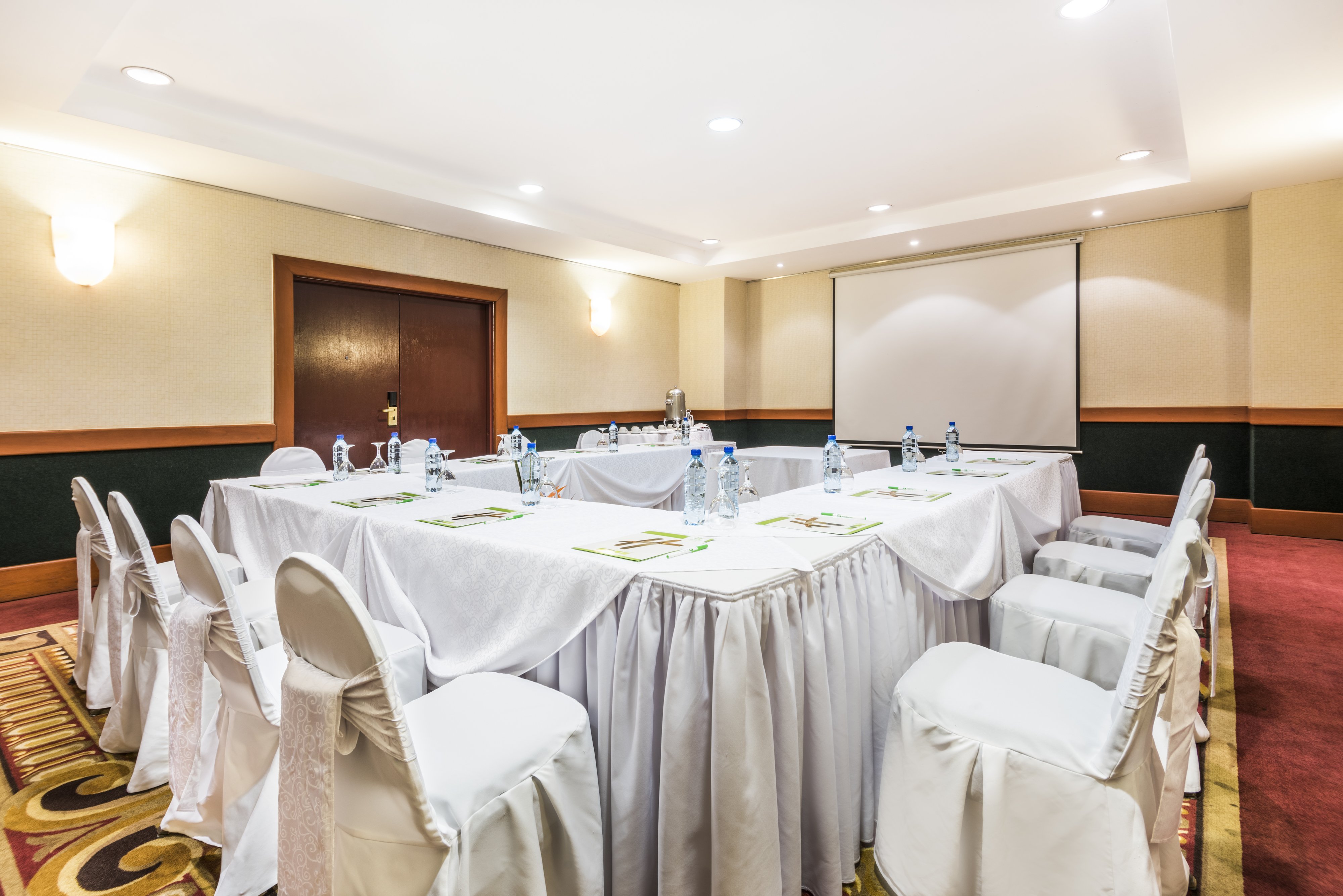 Holiday Inn Managua - Convention Center 65/79