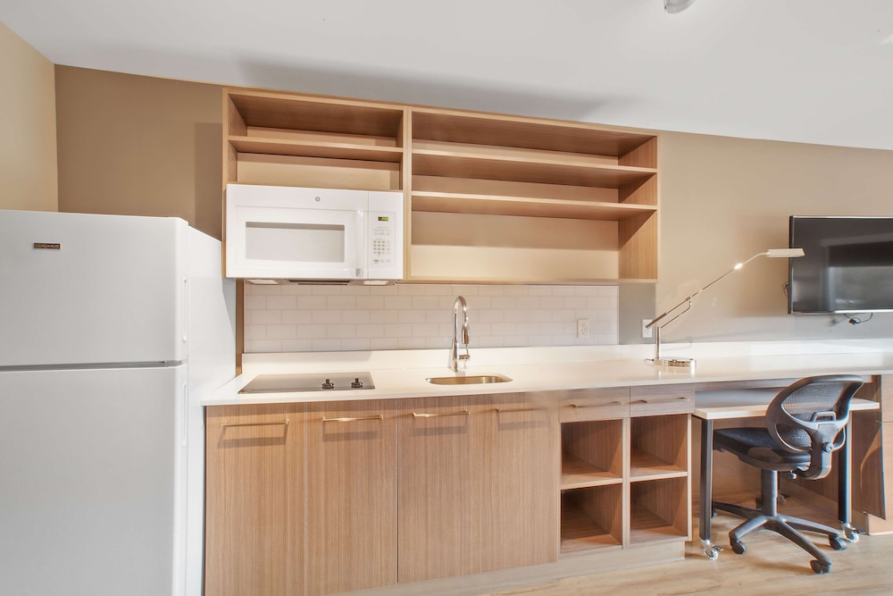 Extended Stay America Premier Suites - Providence - East Providence 34/49