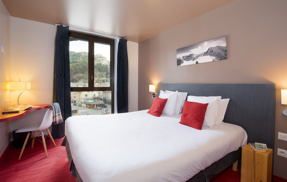 Superior, Double Bed, Resort View, Sofa