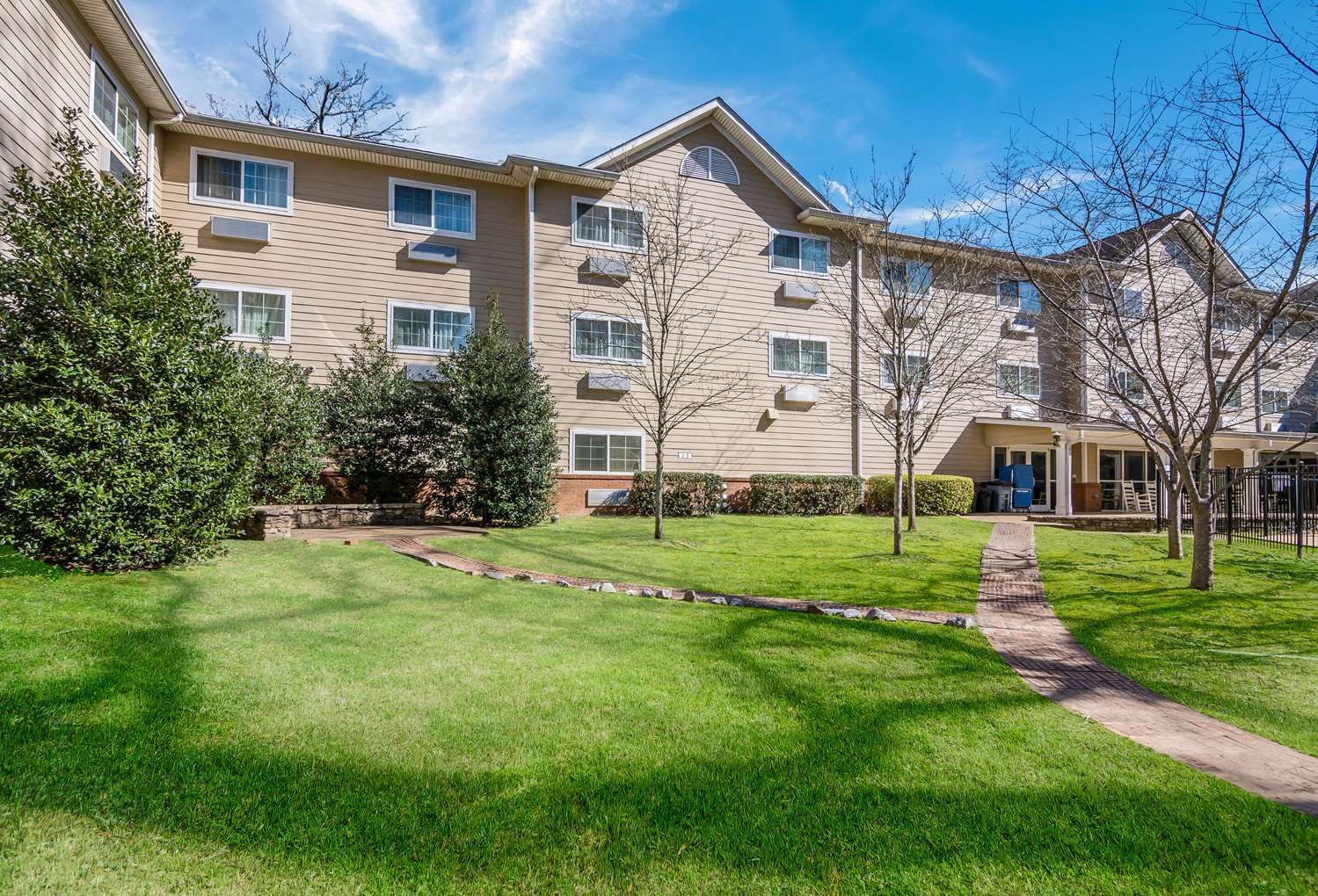 Sleep Inn & Suites Columbus near Fort Benning 41/44