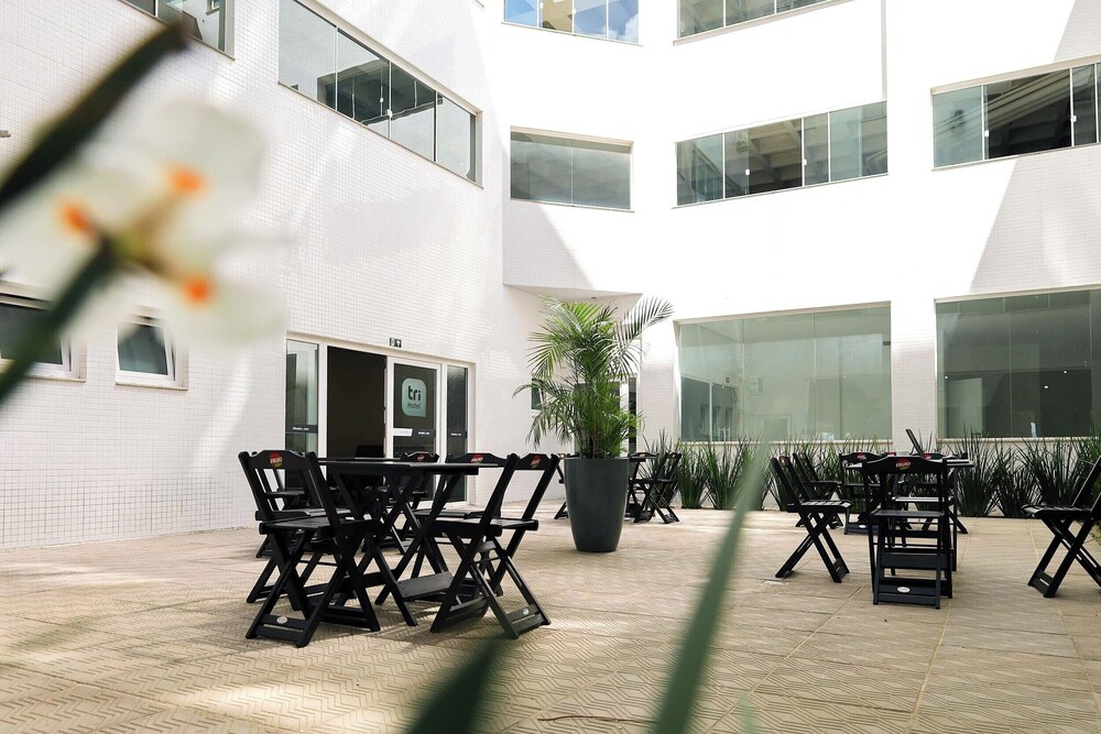 Tri Hotel Executive Osório 38/41