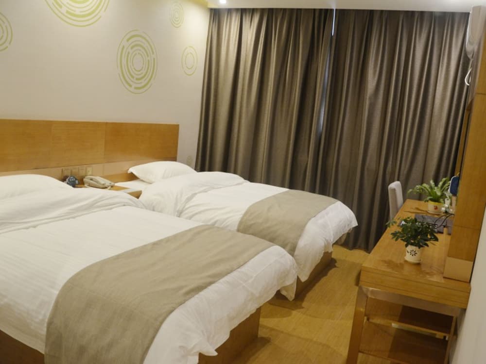 Greentree Inn Anqing Wangjiang County Lantian Road Yiheyuan Express Hotel 17/49