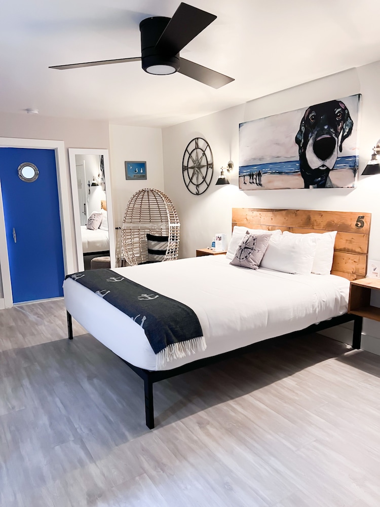 Haley Hotel 21/67