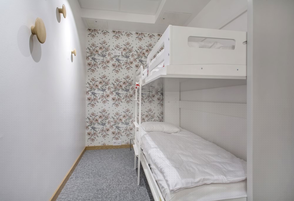 First Hotel Dragonen 7/72