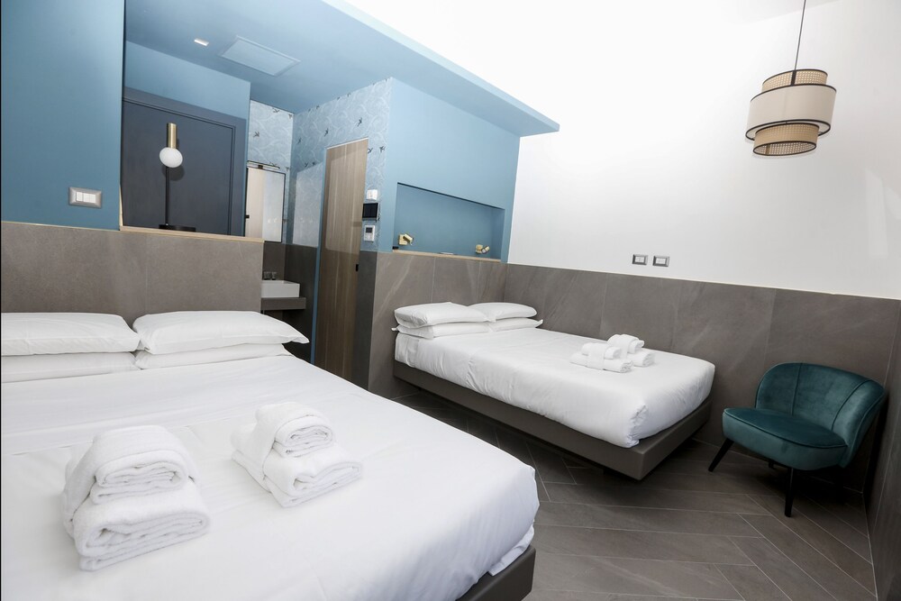 Ottaviano Smart Rooms 8/50