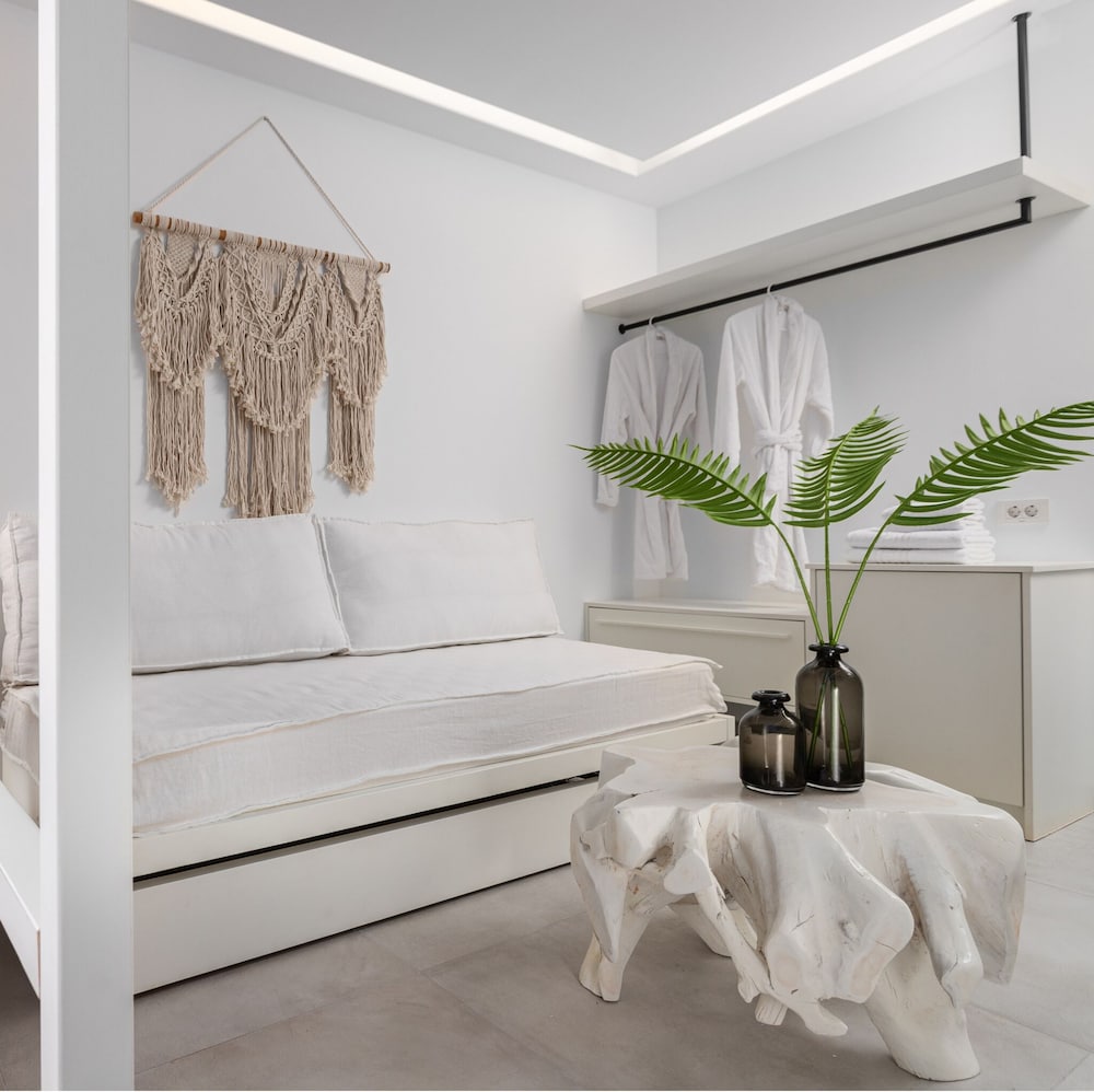 Myzith Luxury Suites 57/58