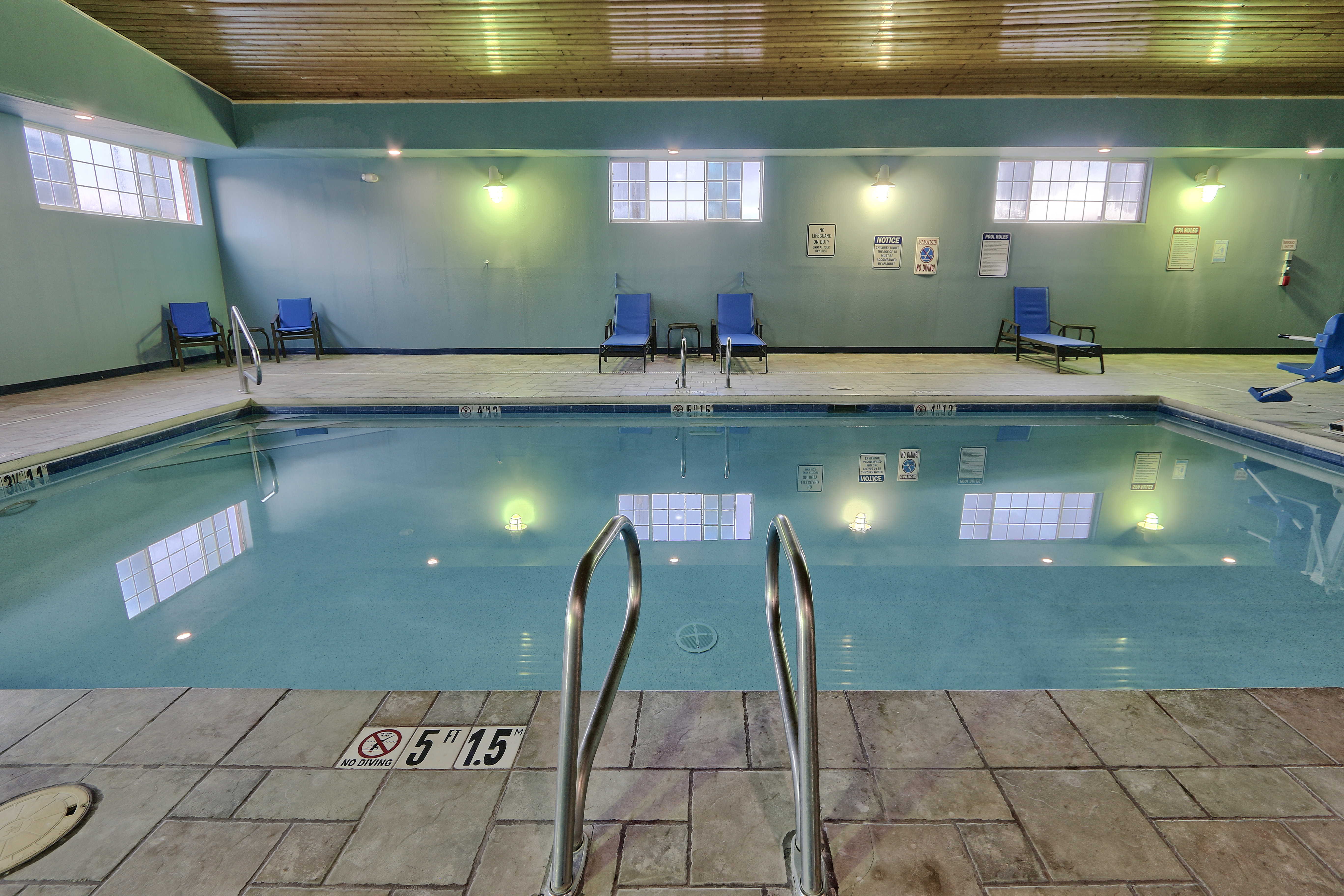 Holiday Inn Express Santa Rosa 25/50
