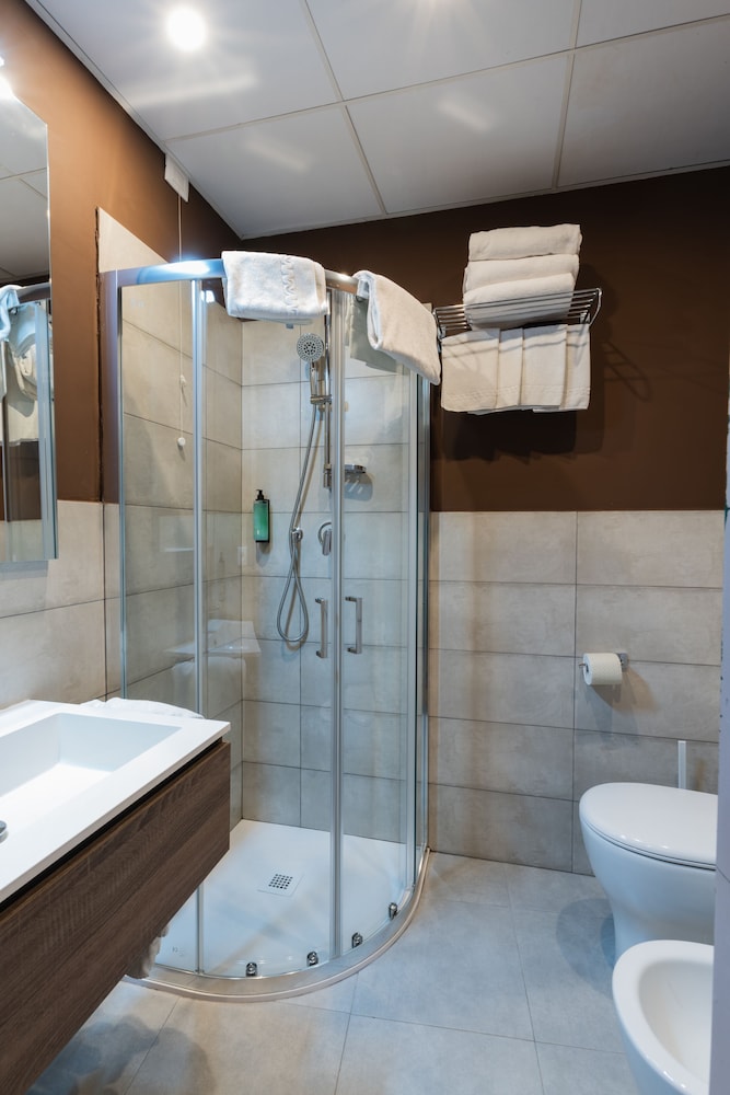 Hotel Unicorno 30/33