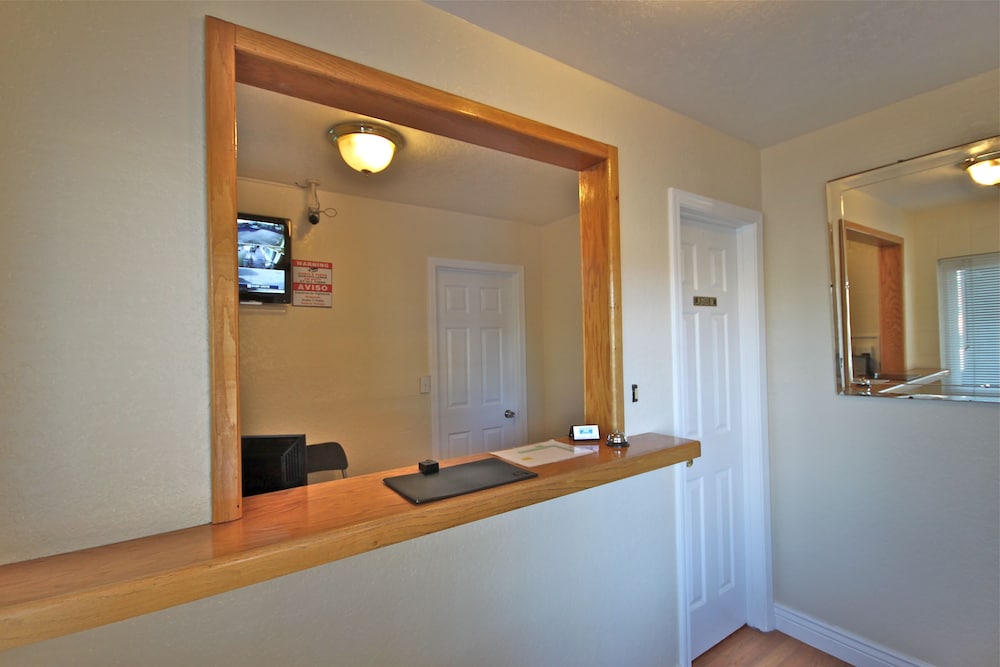 Budget Inn Lompoc 35/60
