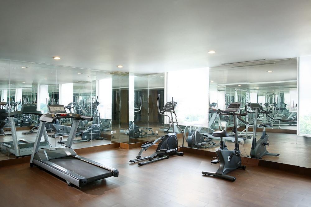 Hotel Santika Makassar 25/37