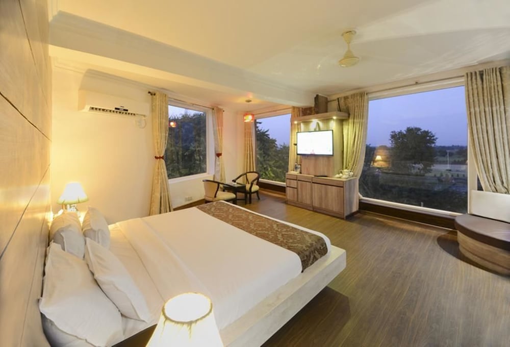 Hotel Pushp Villa Agra Taj East Gate 7/35