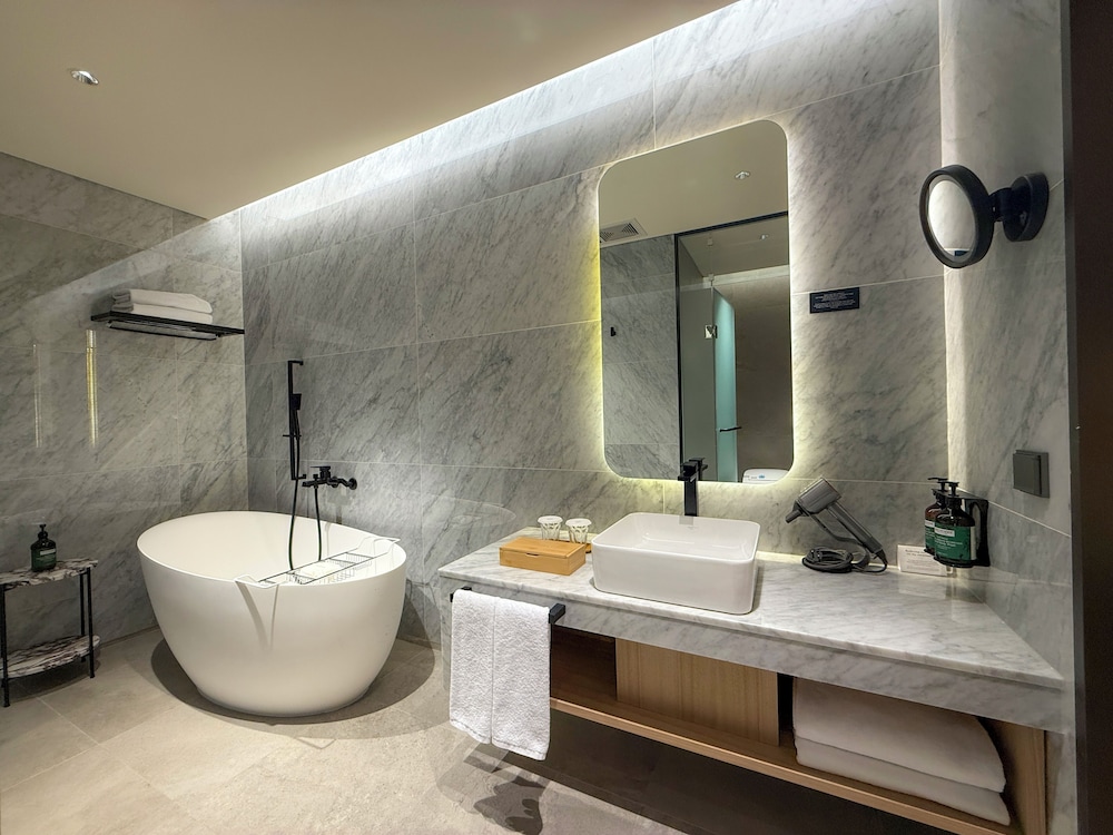 voco Seoul Gangnam, an IHG Hotel 46/47