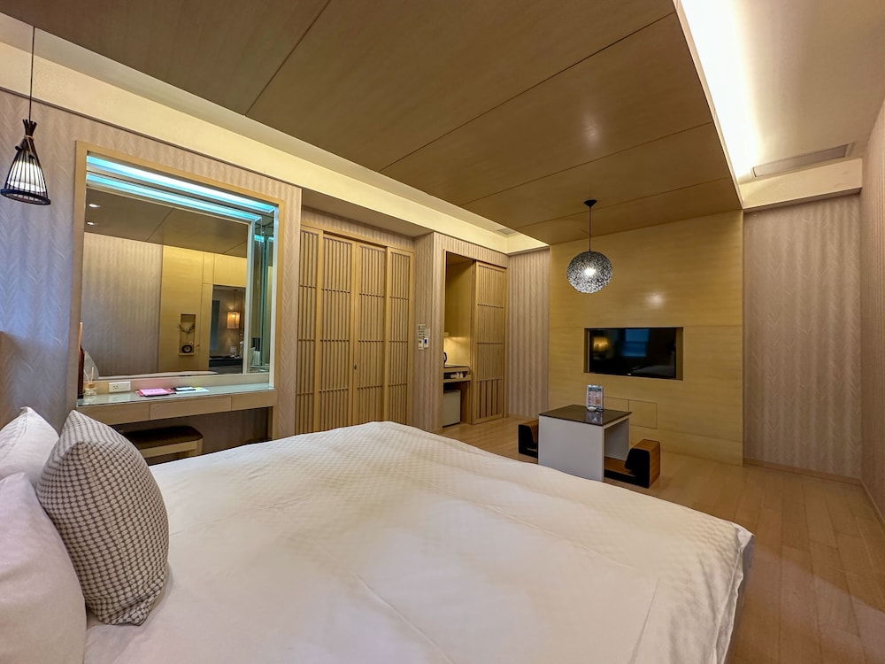Norway Forest Tamsui Motel 11/50