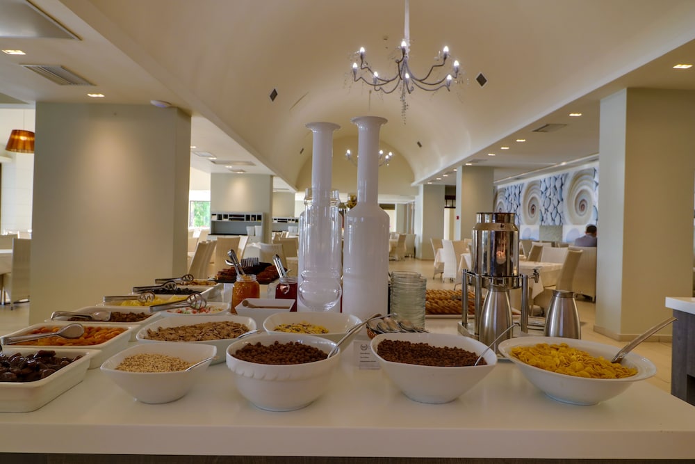 Olympian Bay Grand Resort By Anayia All Inclusive Resorts 49/72