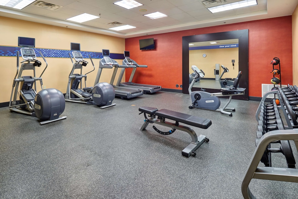 Hampton Inn Suites Waco South 22/39