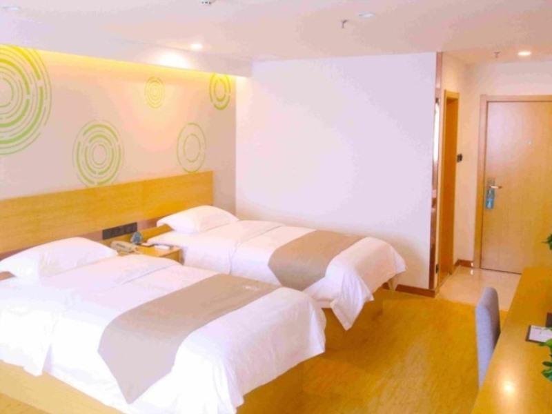 GreenTree Inn Nantong Qidong Binhai Industrial Park Zone Nanhai Road Express Hotel 7/23