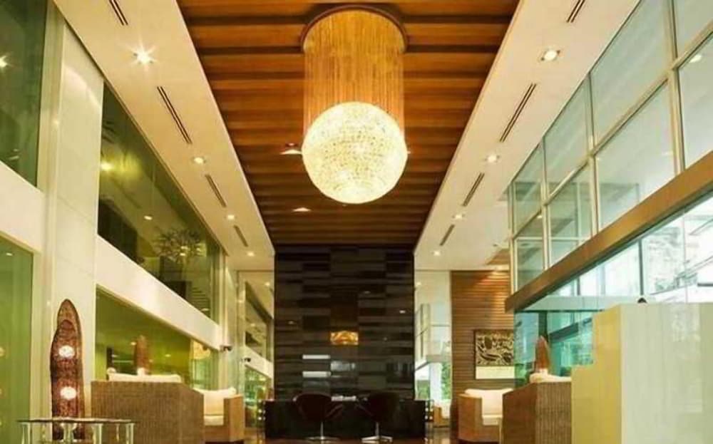 Golden Pearl Residences 9/50