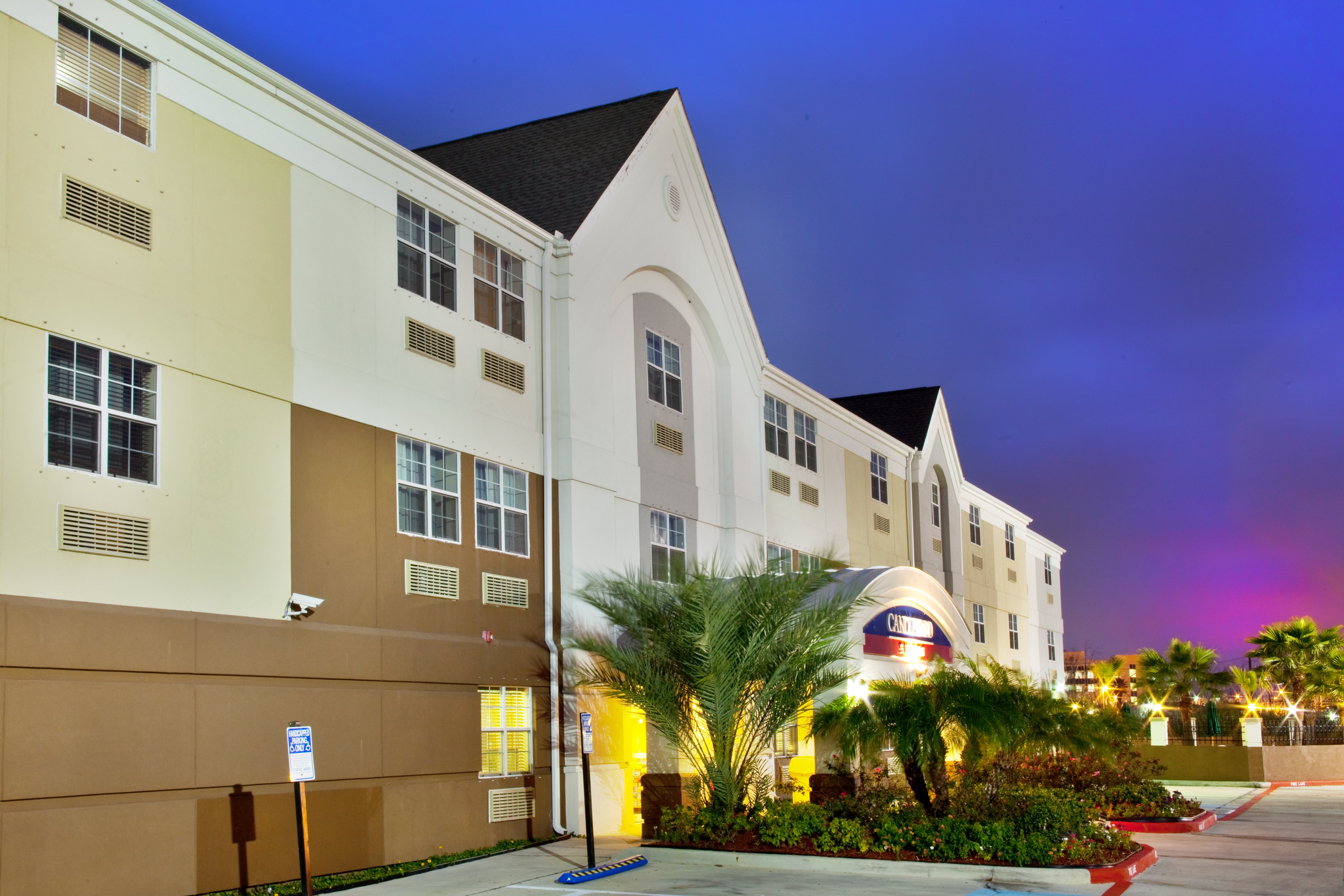 Candlewood Suites Galveston 10/53