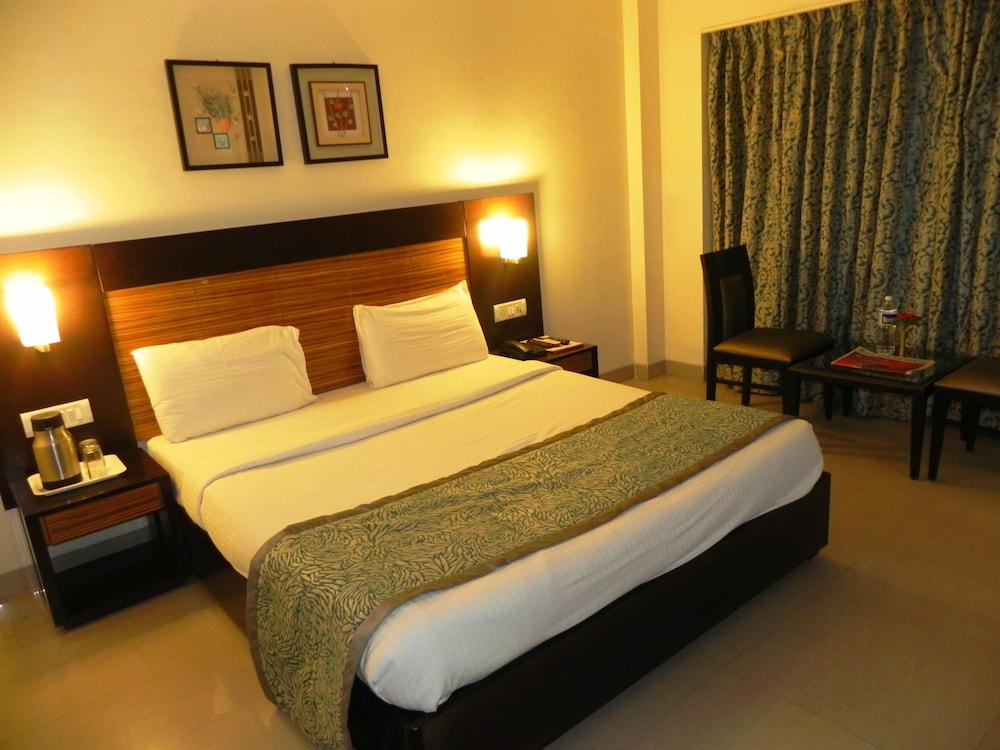 Hotel Reeva Regency 9/29