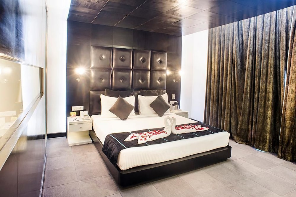 Designer, Suite, Double Bed، The Toy Hotel 2/10