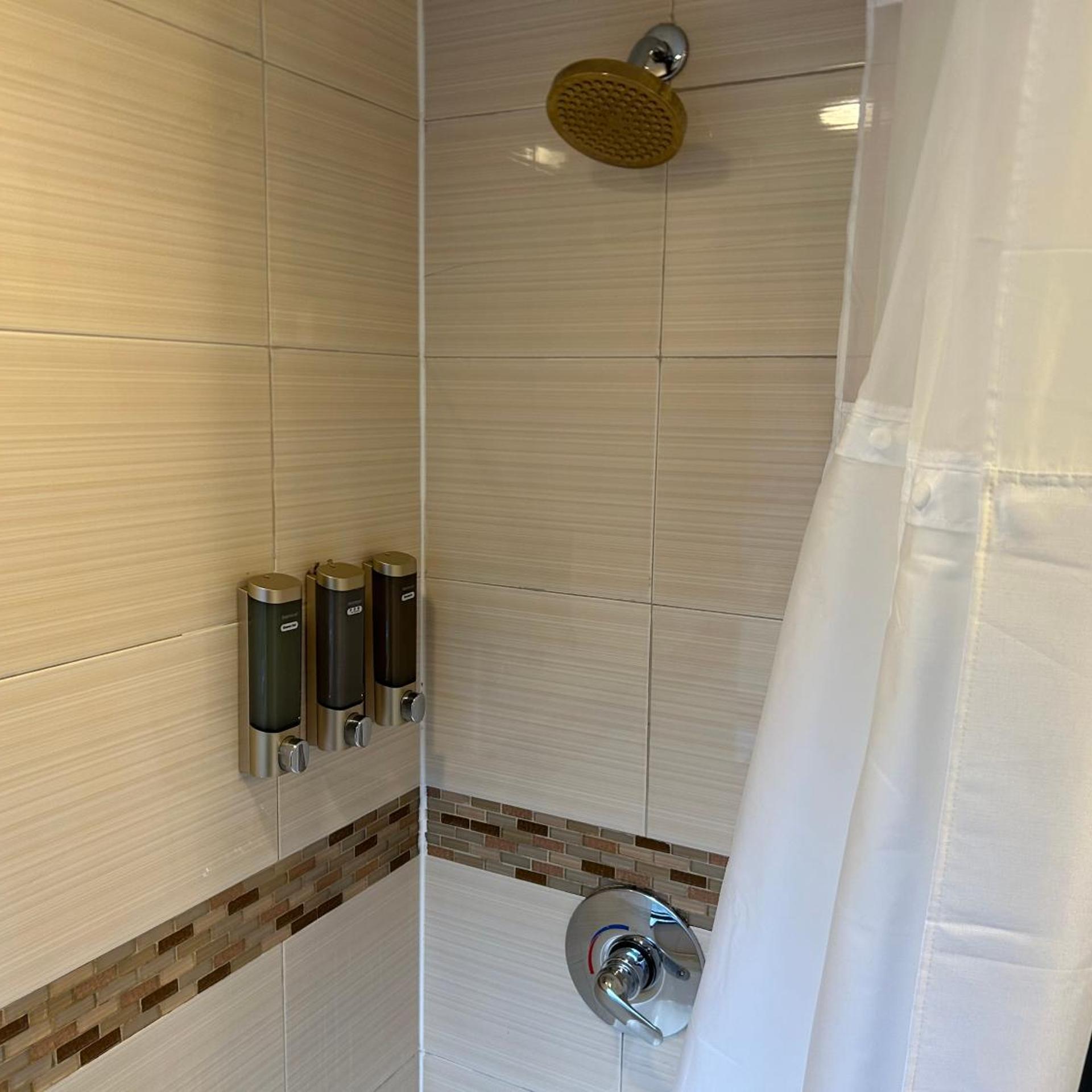 غرفة بسرير كوين، Hotel Richland LES 8/8