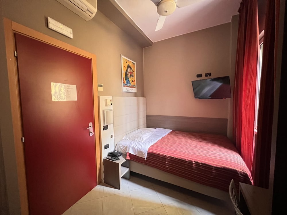 Hotel Parma 41/57