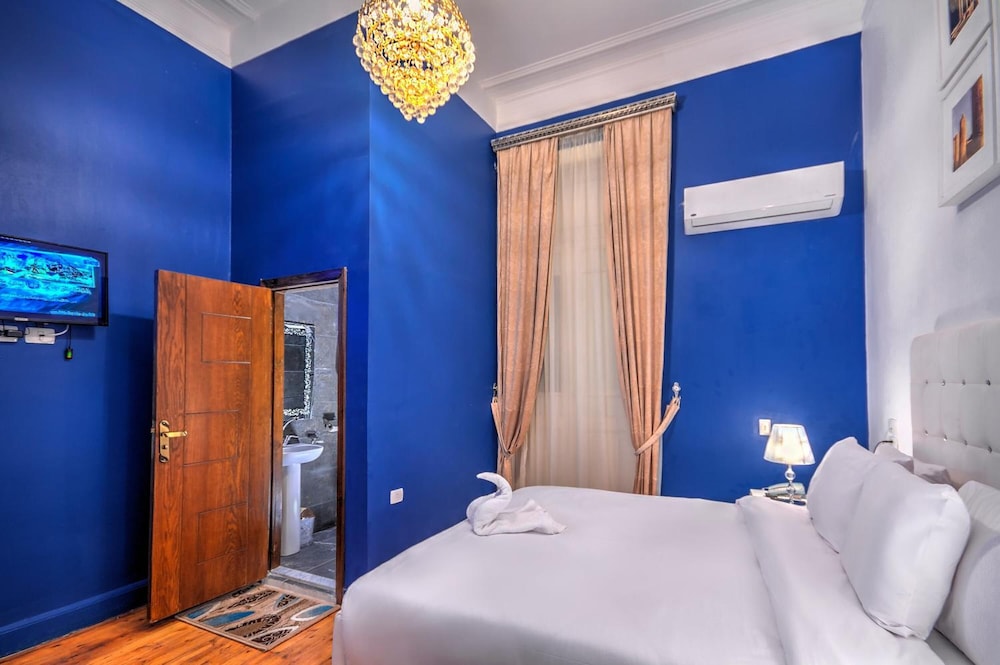 The Square Boutique Hotel 36/70