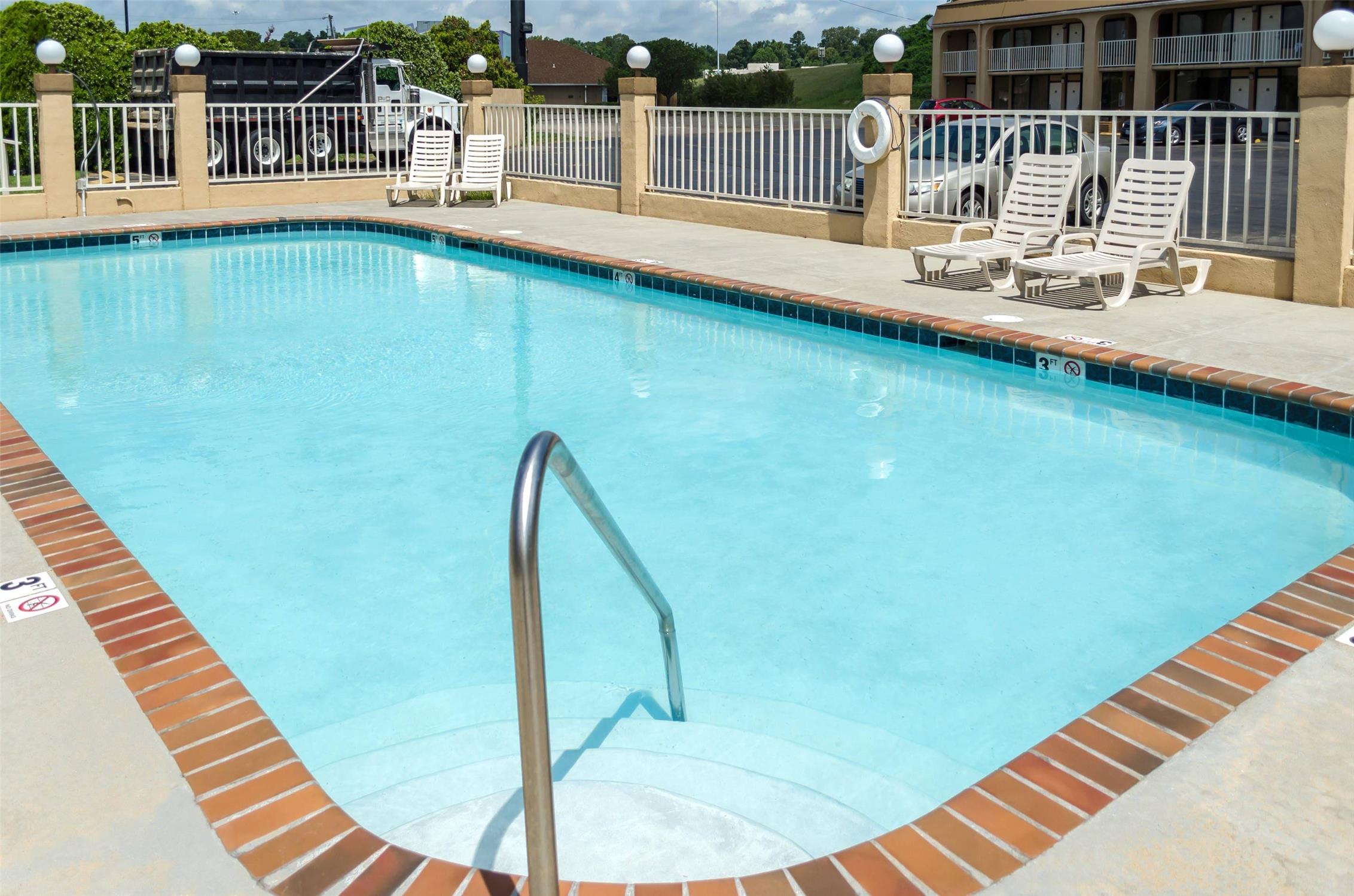 Rodeway Inn Vicksburg, MS 4/9