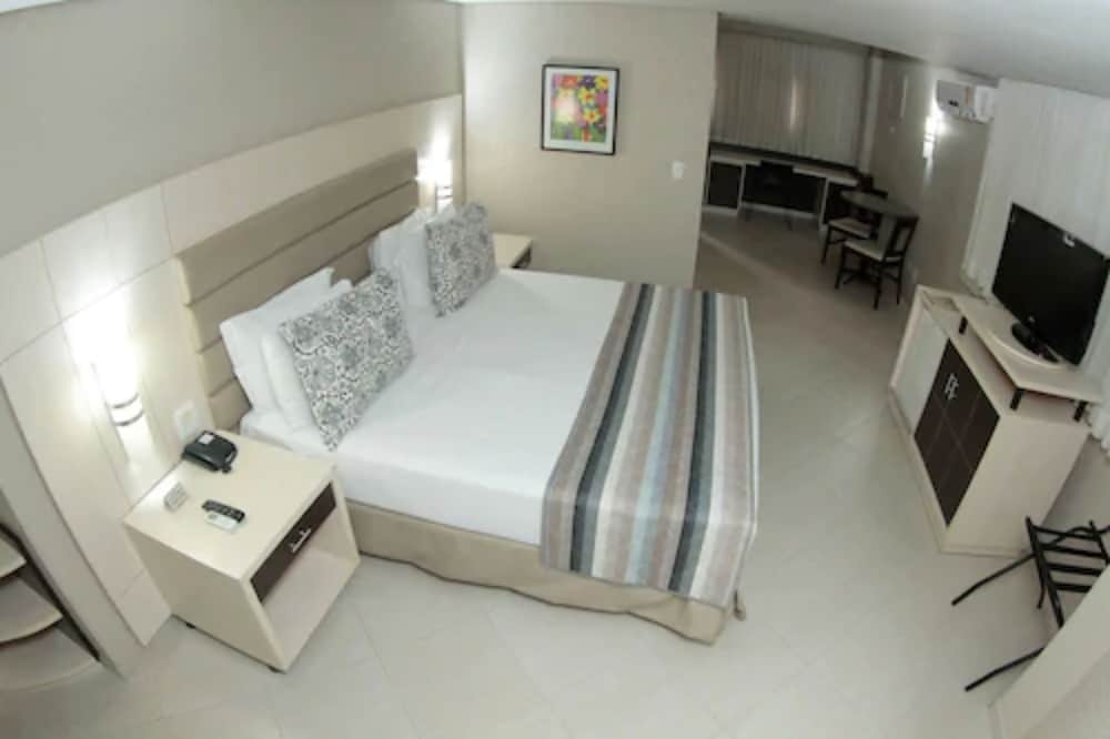 Hotel Metropole Maringa 28/69