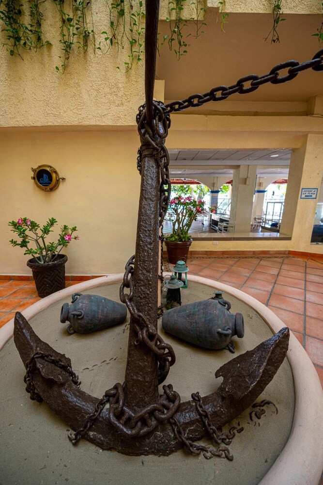Acamar Beach Resort Acapulco 42/65