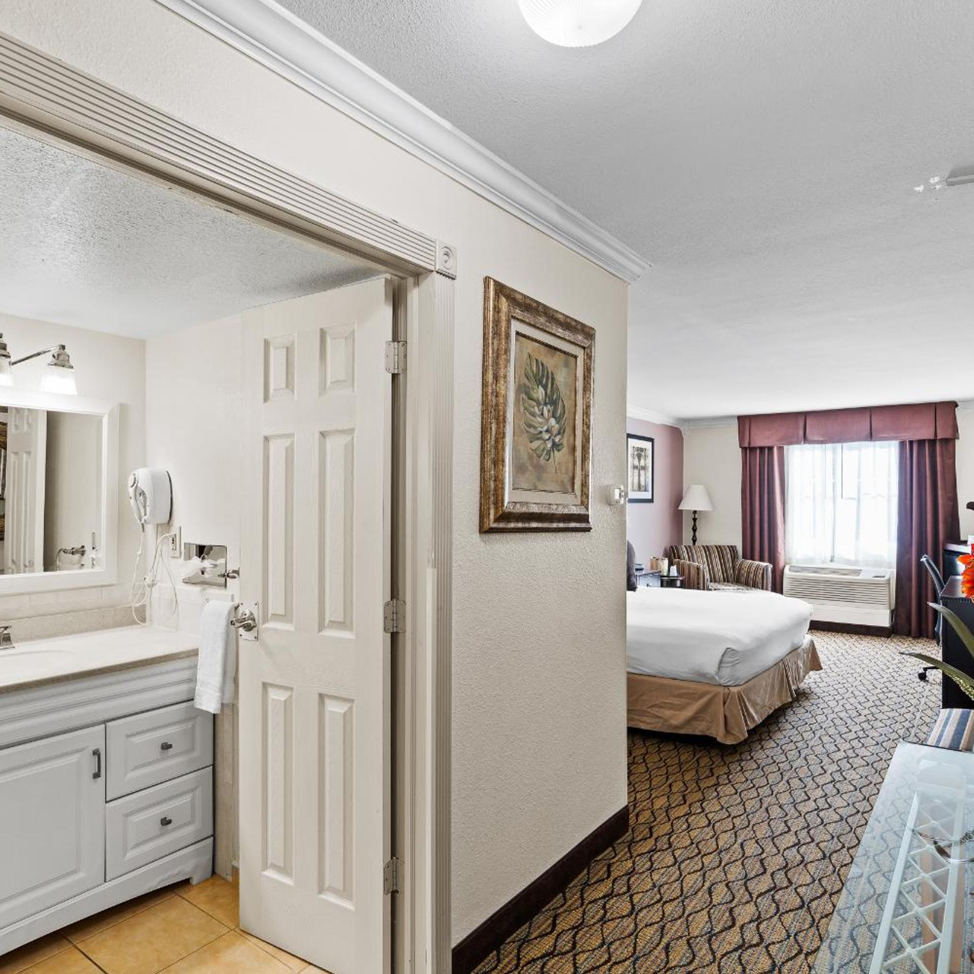 Junior Suite, King Bed
