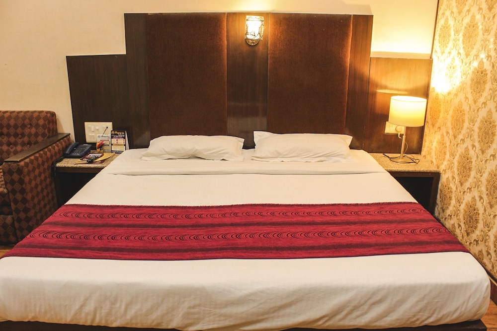HOTEL PRAYAG INN 23/45