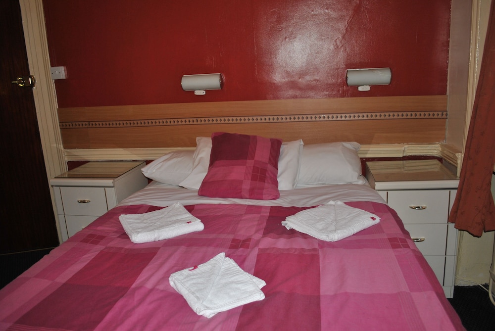 Grenville Hotel 13/21