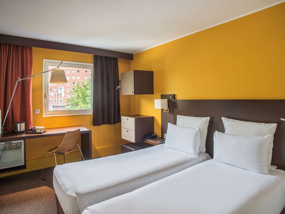 Mercure Paris Porte De Pantin 9/58