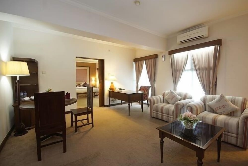 Bahari Inn Tegal 20/36