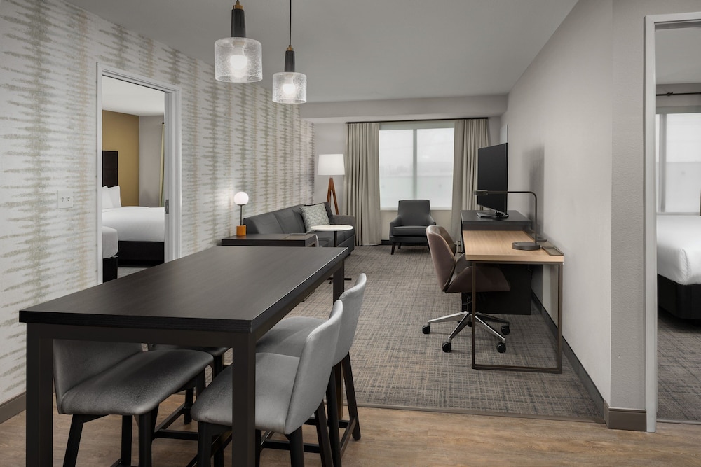 Residence Inn by Marriott Dallas Grand Prairie 19/35