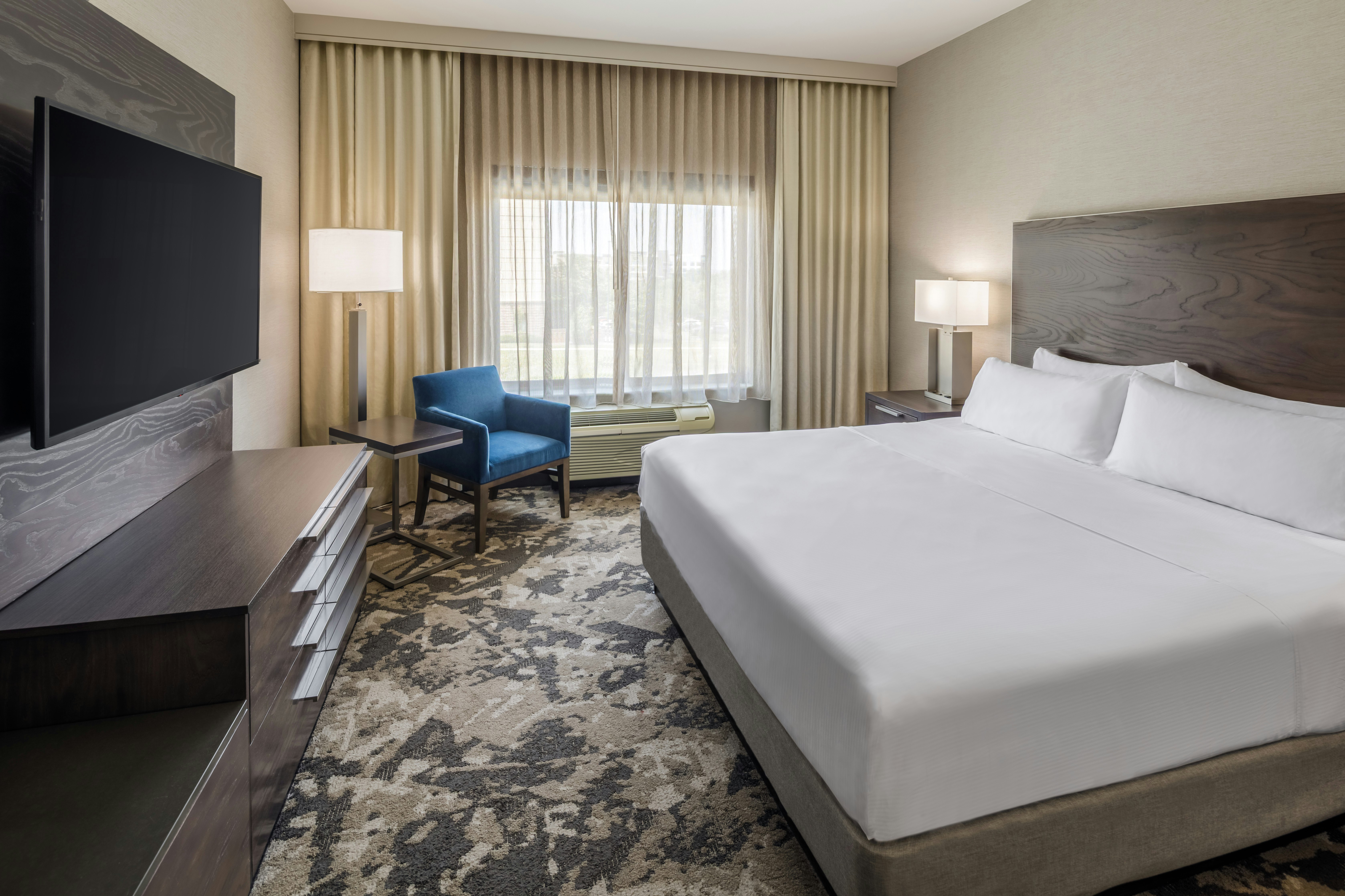 2 Rooms, Suite, King Bed