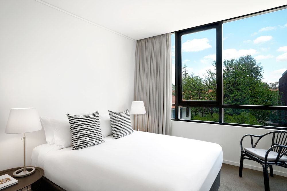 Peppers Gallery Hotel 23/77