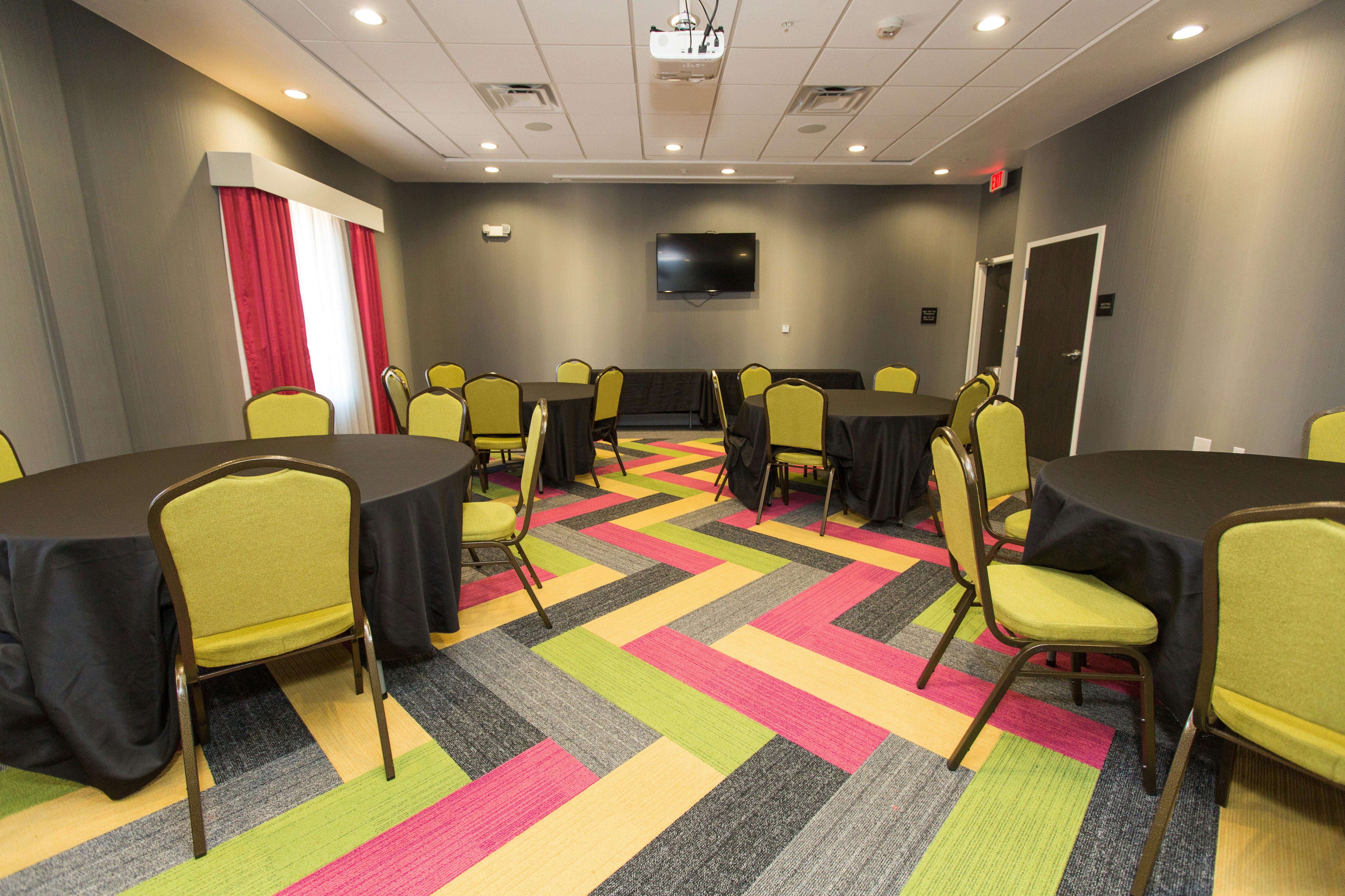 Hampton Inn Mustang Ok 47/51