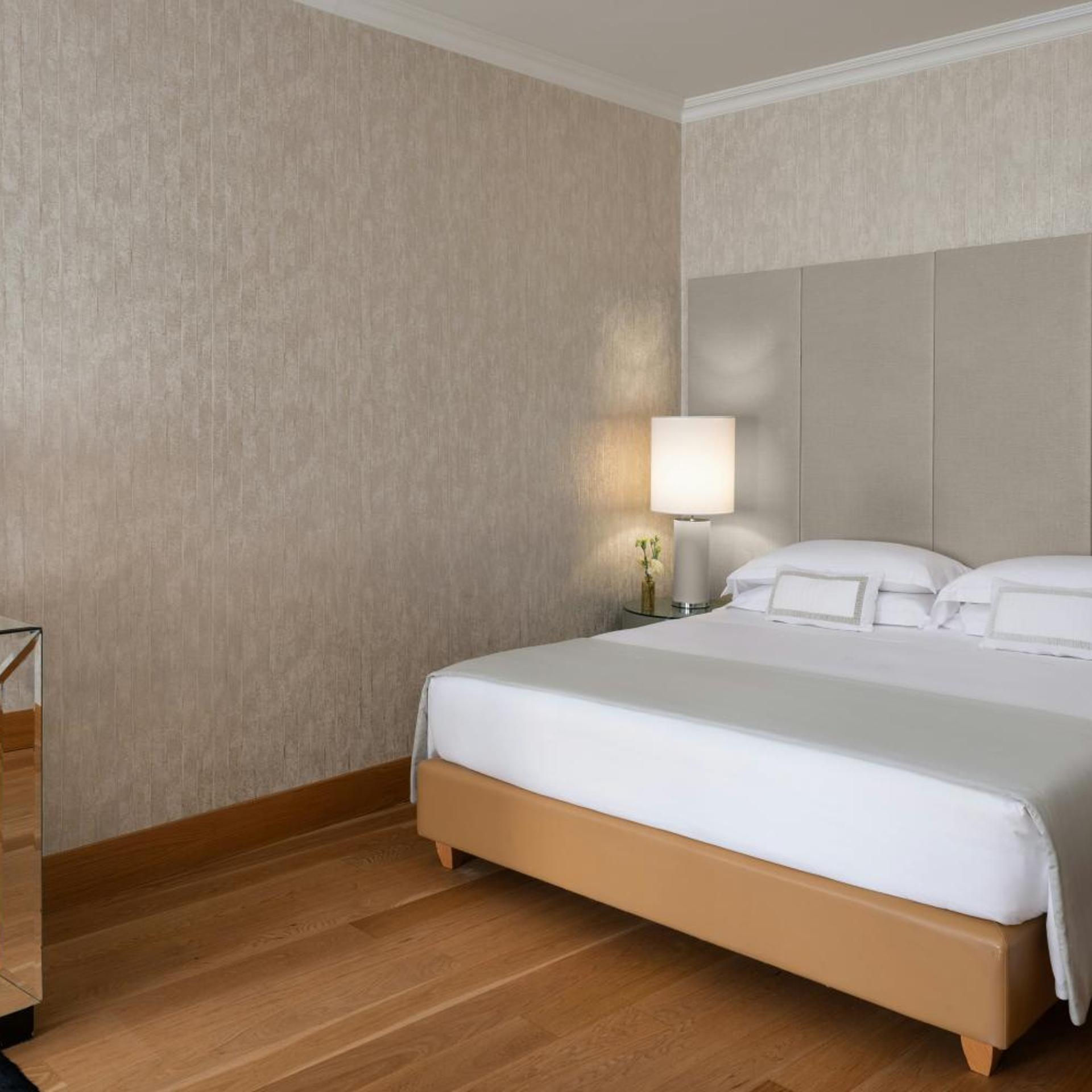 جناح جونيور بسرير كينج، Rosa Grand Milano Starhotels Collezione 2/10