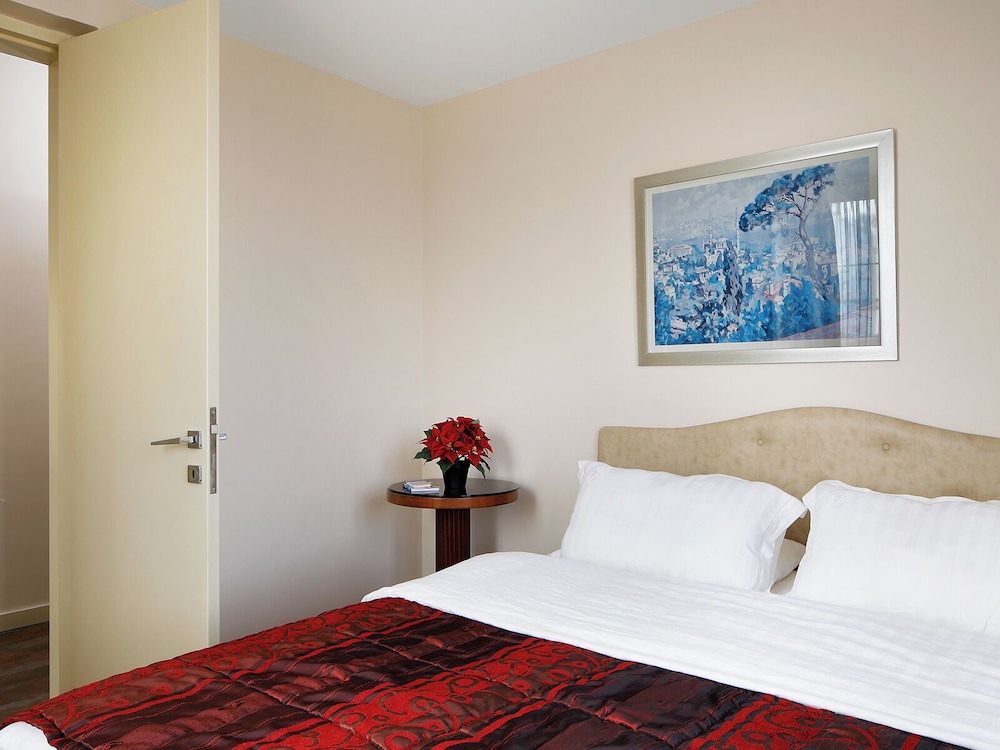 Galateia Residence 6/50