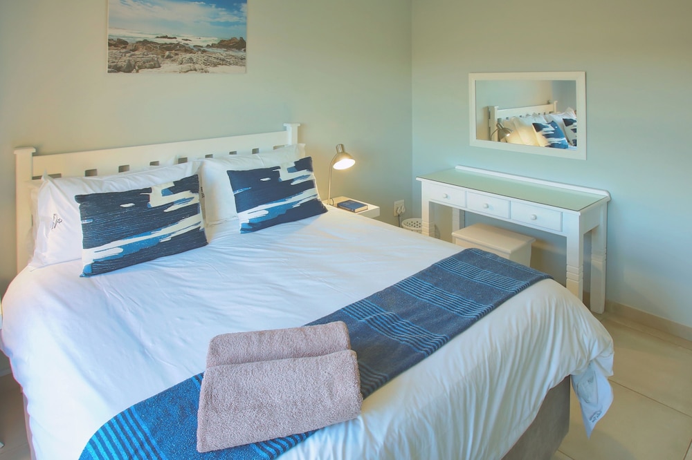 4 Bella Casa Self Catering 5/50