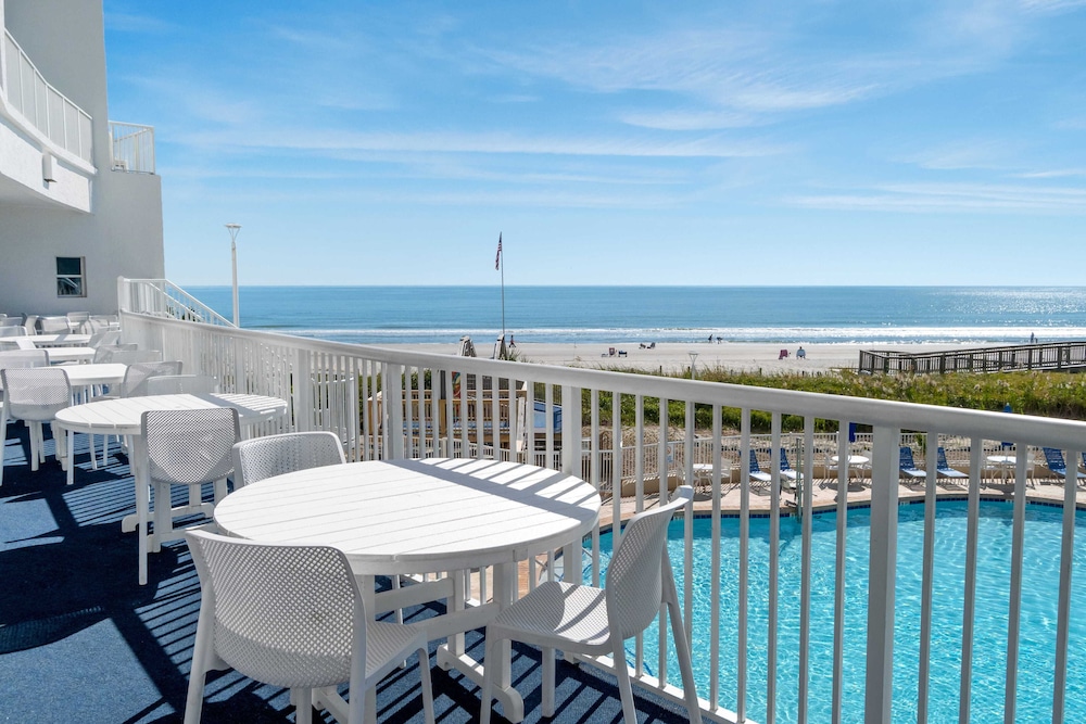 Sea Watch Resort 58/77